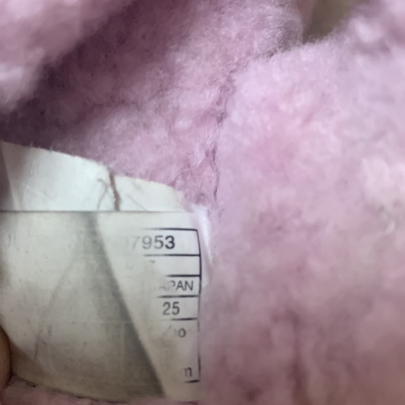 UGG Oh Yeah slides - Picture 9 of 9